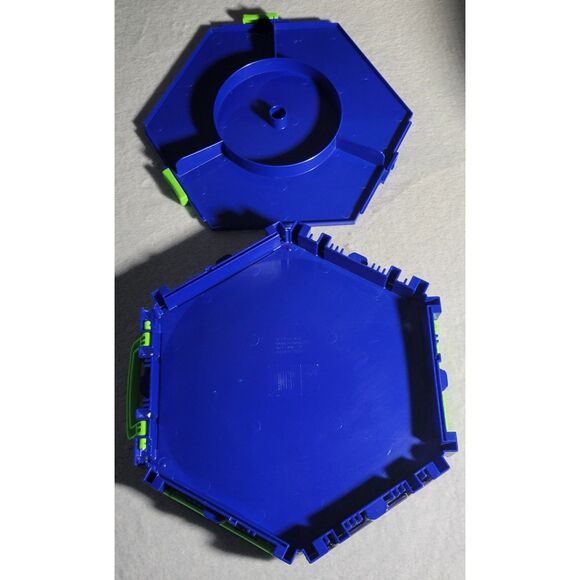 VTG 2003 Hasbro Takara Beyblade BBA VForce Mobile Stadium Collapsible Arena BL - Picture 5 of 12